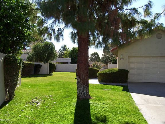 2nd image of 9409 W Morrow Dr