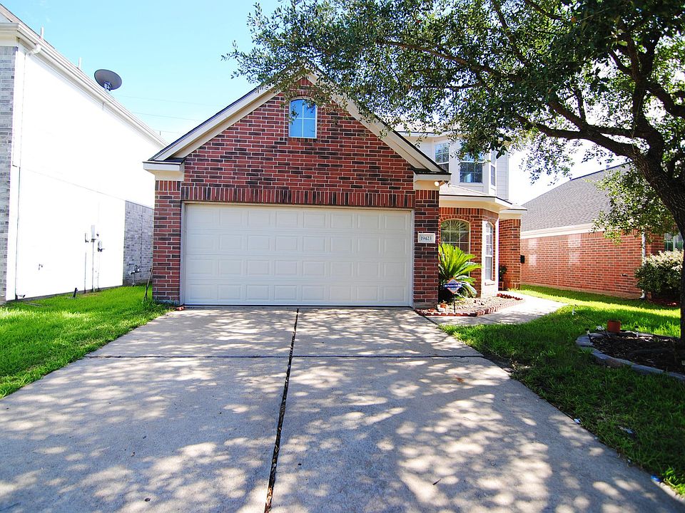 1st image of 19425 Maywood Falls Cir