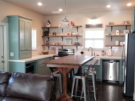 5th image of 3559 W Persimmon St