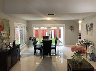 8013 SW 157th Ct, Miami, FL 33193