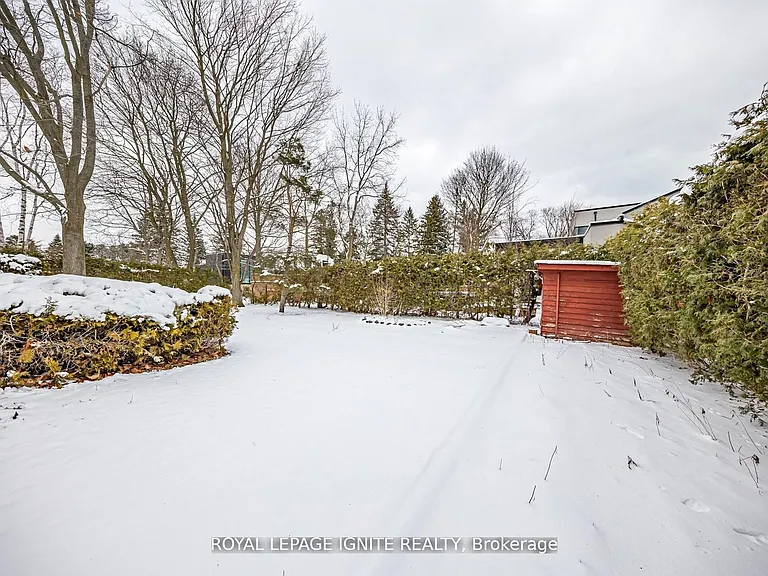83 Deep Dene Dr #MAIN — Photo 8