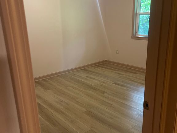 4th image of 11667 Biscayne Dr
