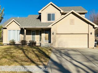15310 Ohio St, Omaha, NE 68116