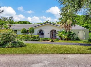 7915 SW 166th St, Palmetto Bay, FL 33157