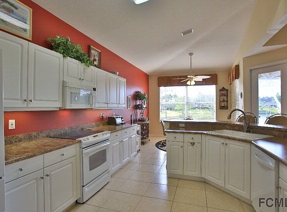 4th image of 1368 Sunningdale Ln