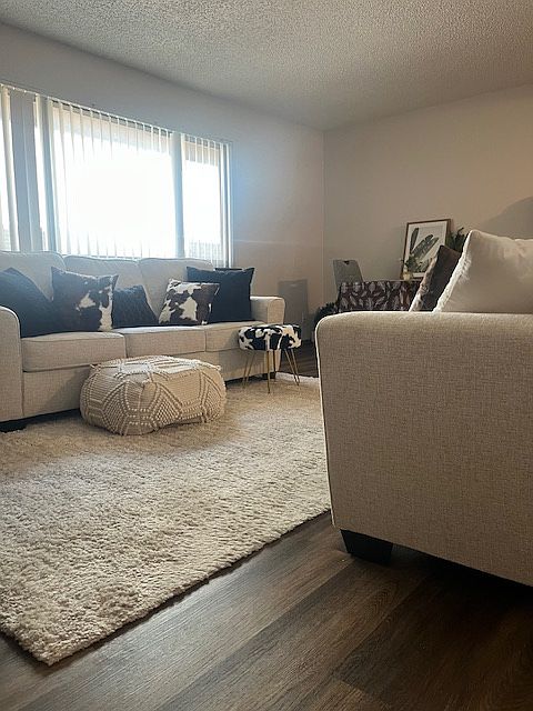 1st image of 708 Oakcrest St APT 12