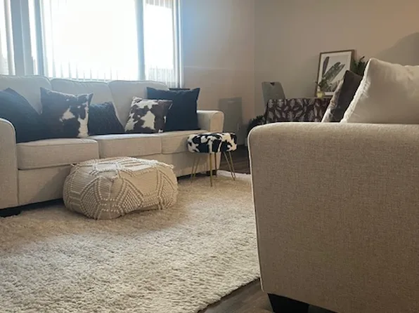 718 Oakcrest St, Iowa City, IA