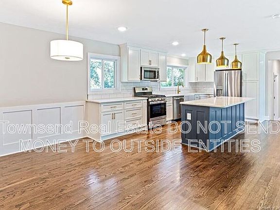 4th image of 315 Westview Dr