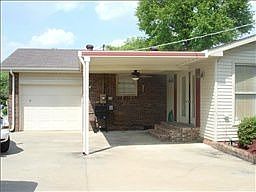 3rd image of 189 Taft Dr