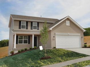 310 Race Horse Ln, Wentzville, MO 63385