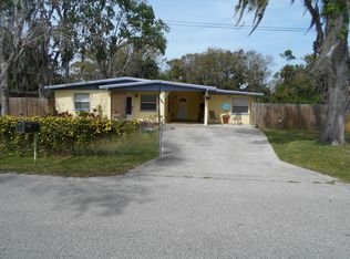 1987 Lake Dr, New Smyrna Beach, FL 32168