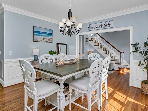 5th image of 207 Williamstown Way