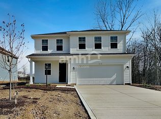 212 Deanscroft Dr, Pickerington, OH 43147