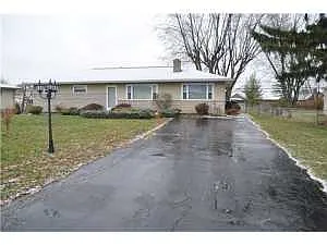 3556 Hoover Rd photo 1