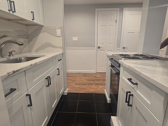 4th image of 0 Charlotte Dr #2
