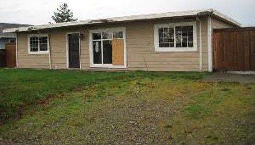 1st image of 4825 Yew Ln SW