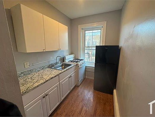 1st image of 364 Bergen Ave Floor 3