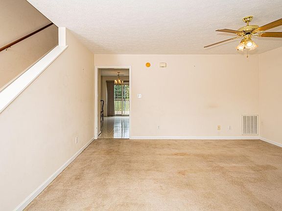 3rd image of 186 Mulberry Cir Lot 13