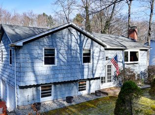 35 Slater Rd, Glastonbury, CT 06033