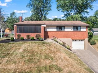 3409 E Stag Dr, Gibsonia, PA 15044