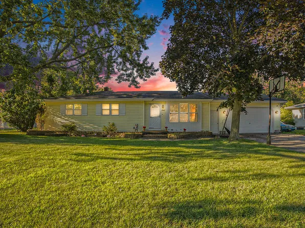1941 Arbor Ave, Norton Shores, MI 49441