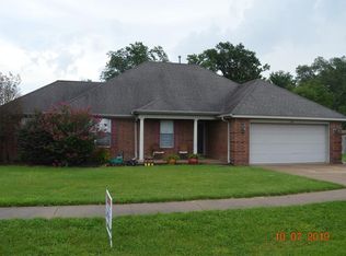 509 Woodland View Dr, Marion, AR 72364