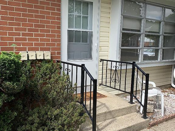 2nd image of 2 A Yorktowne Parkway