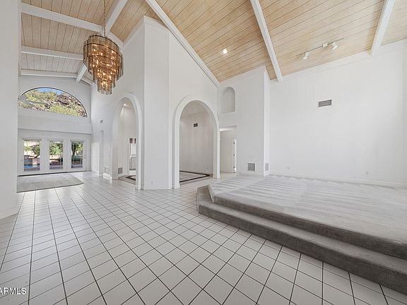 4th image of 15023 N 15TH Avenue