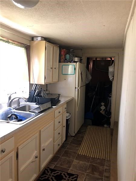 2nd image of 202 Marion Ave