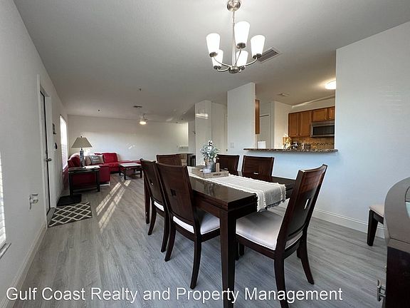 3rd image of 9055 Gervais Cir APT 1402