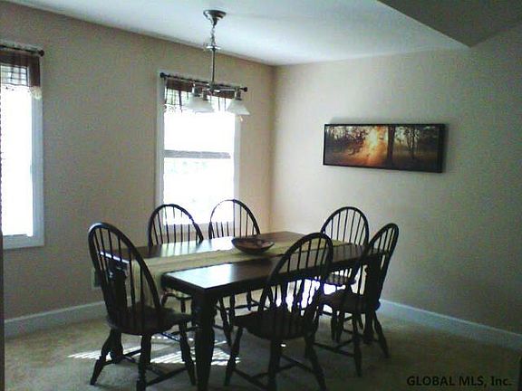 3rd image of 324 Ballston Ave APT 6