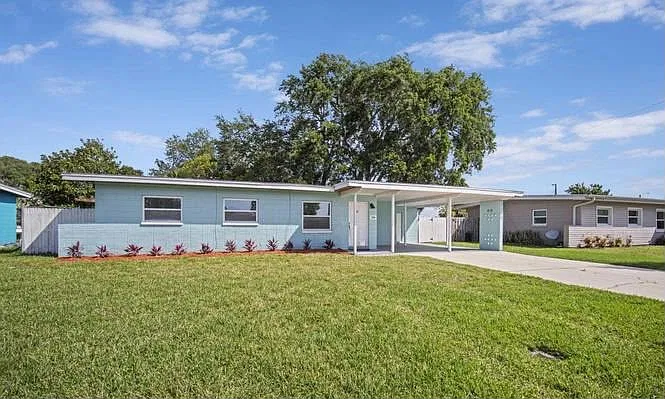 3 bed, 1172 sqft, $1,750 — Photo 2
