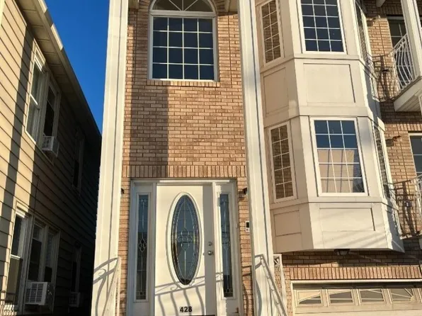 428 S 5th St, Elizabethport, NJ 07206