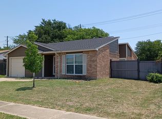 7700 Independence Dr, The Colony, TX 75056