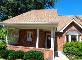 3107 Lake Terrace Ct, Richmond, VA 23235