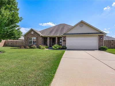 531 Saddlehorn Dr, Bentonville, AR, 72719