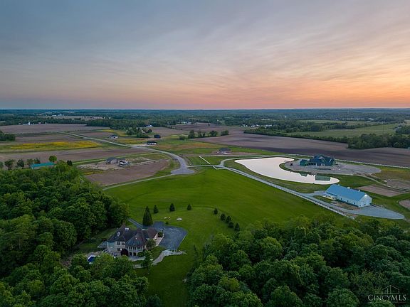 5th image of 253 Maple Point Ct Lot 5