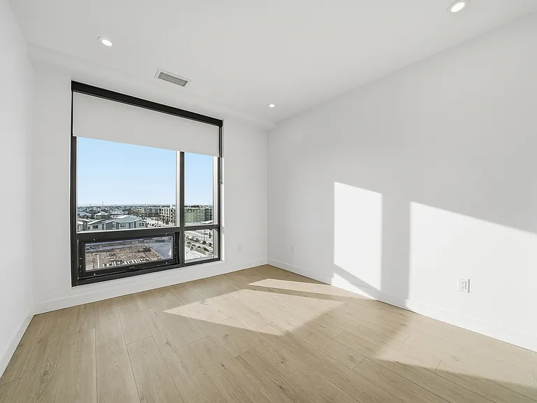 8375 Broadcast Ave SW — Photo 34