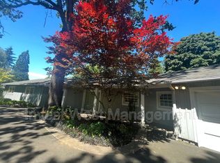 601 Rhododendron Dr, Vancouver, WA 98661