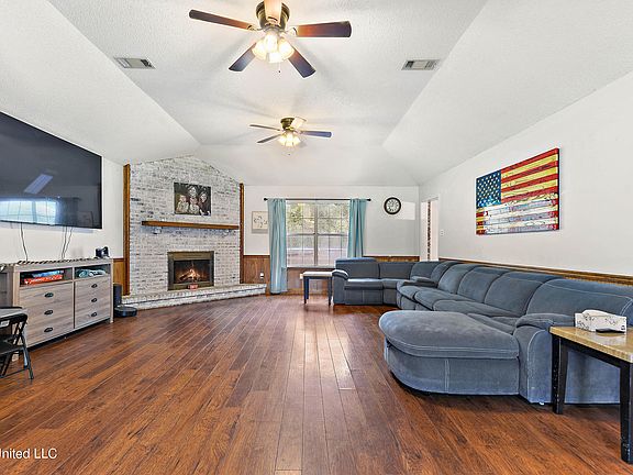 3rd image of 7129 E Central Park Dr