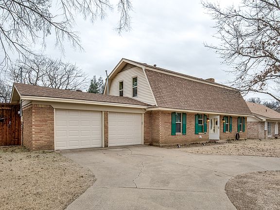 2nd image of 3504 Bangor Ct W