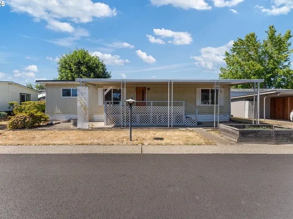 2681 SE River Rd Unit 8, Hillsboro, OR 97123