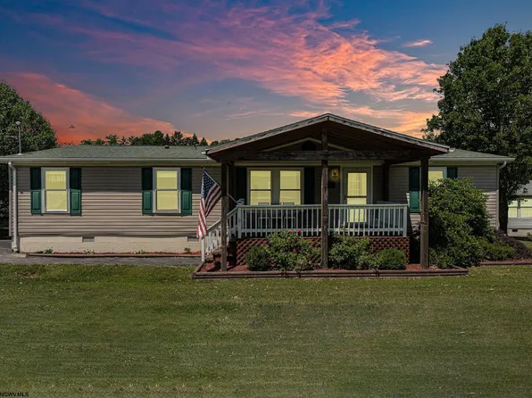 73 Swan Ln, Grafton, WV 26354