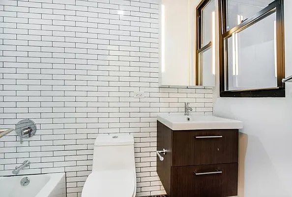 Rented by Compass | media 12