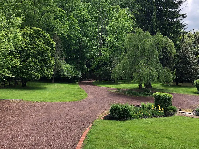 Entry drive
