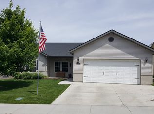 1587 Vista Dr, Twin Falls, ID 83301