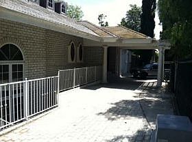 1st image of 224 N Barrington Ave