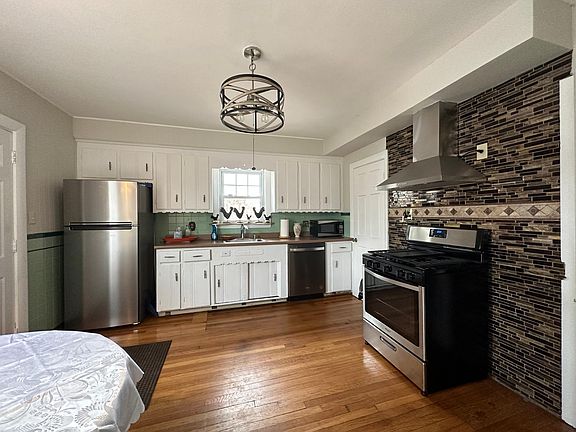 2nd image of 53 Salman St