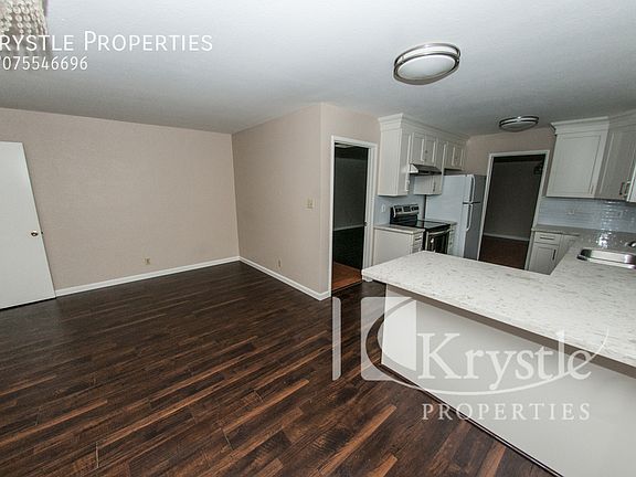 4th image of 209 Kimberly Dr