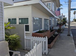 212 36th St, Newport Beach, CA 92663